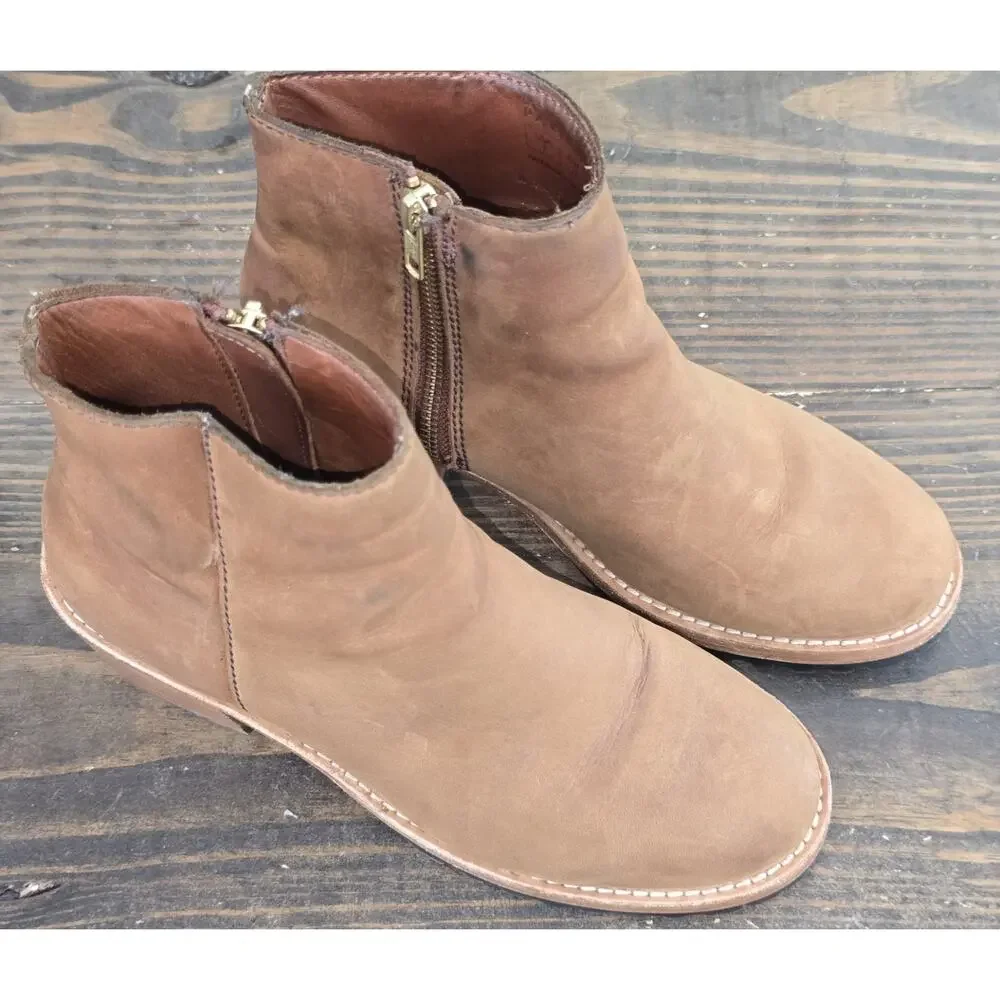 Patina Tan Leather Block Heel Ankle Booties Size 7